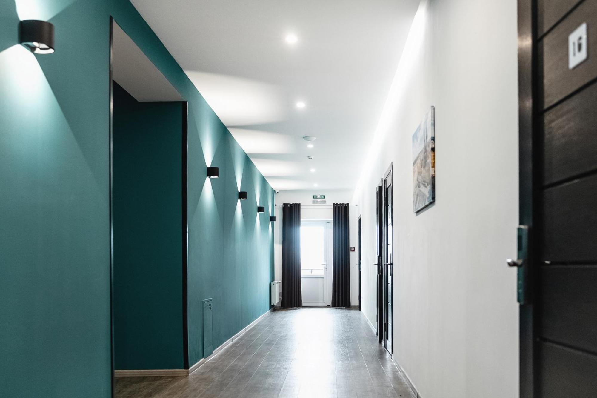 Geography Hotel Veresneve Luaran gambar