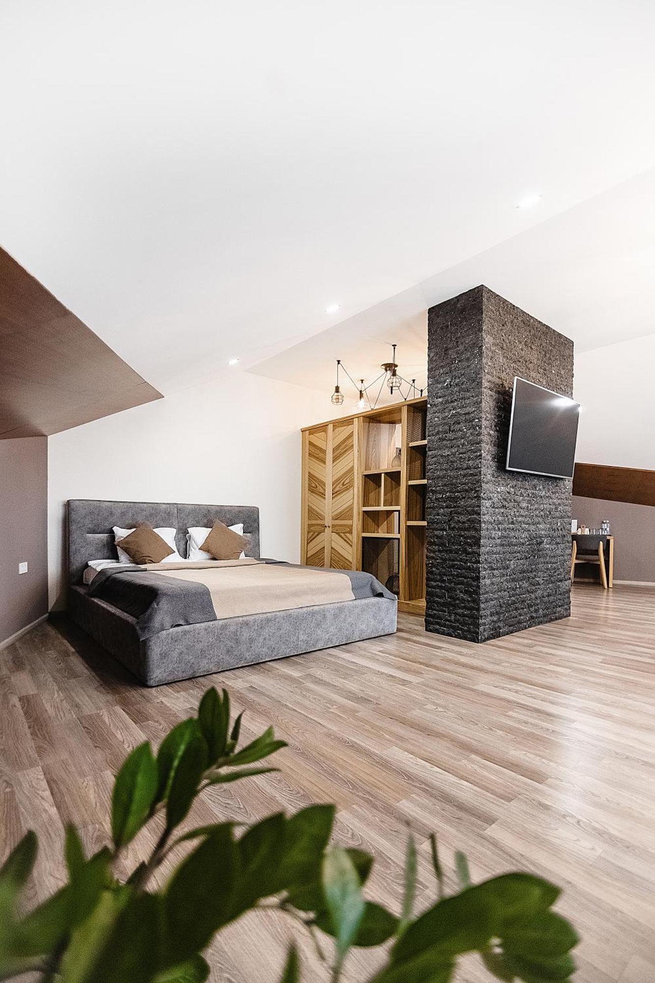 Geography Hotel Veresneve Luaran gambar