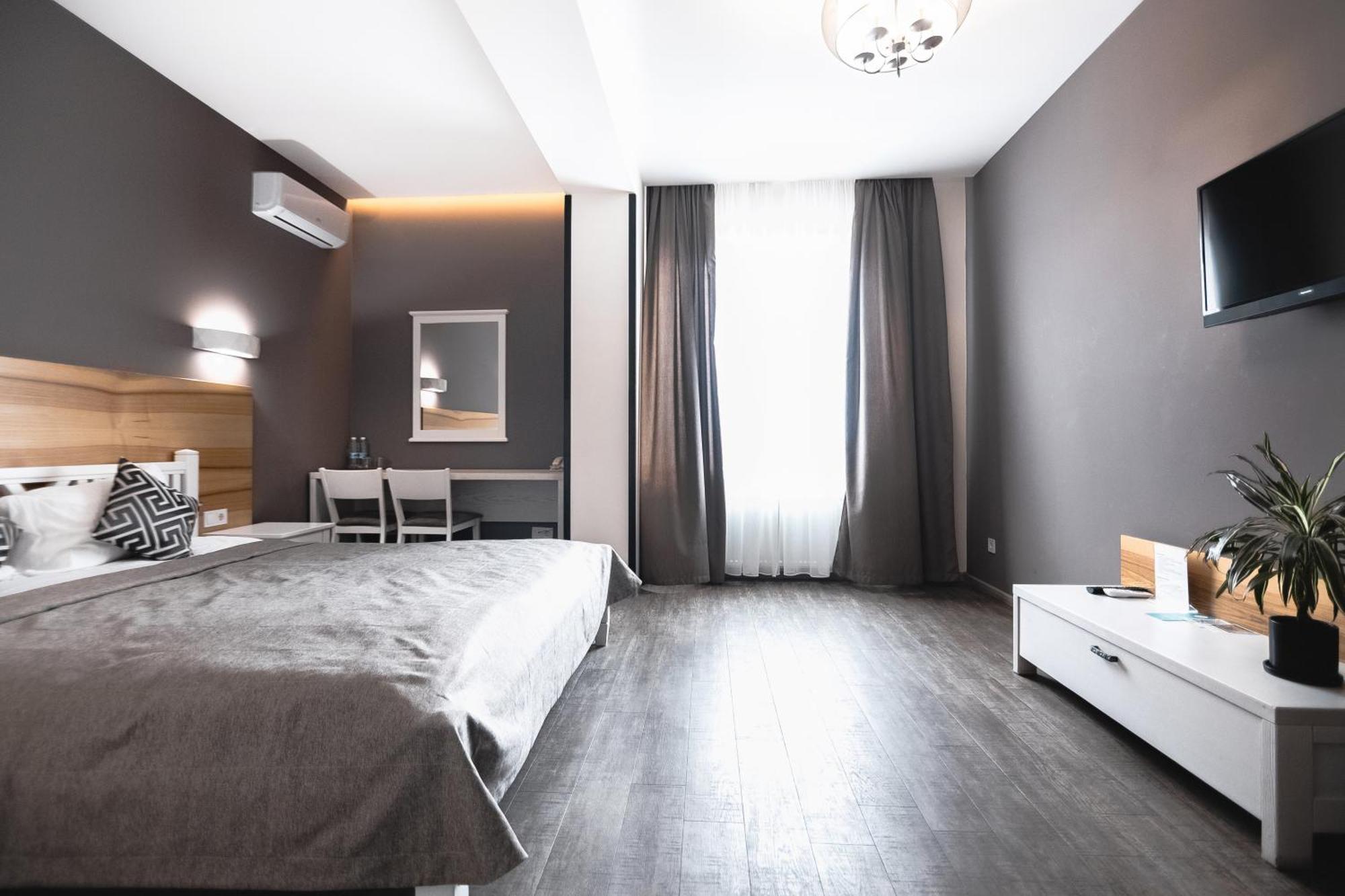 Geography Hotel Veresneve Luaran gambar